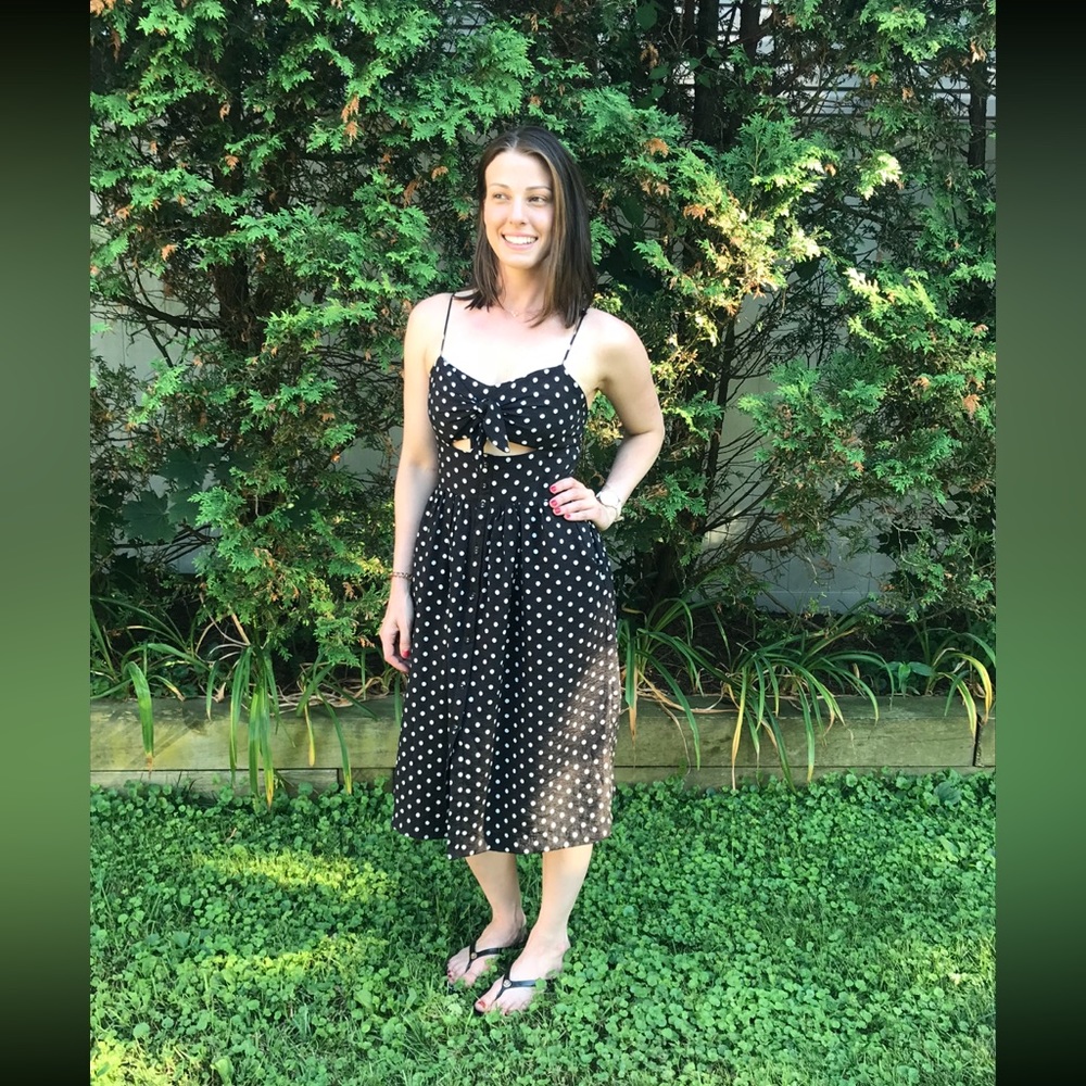 Spaghetti strap key-hole midi polka dot dress